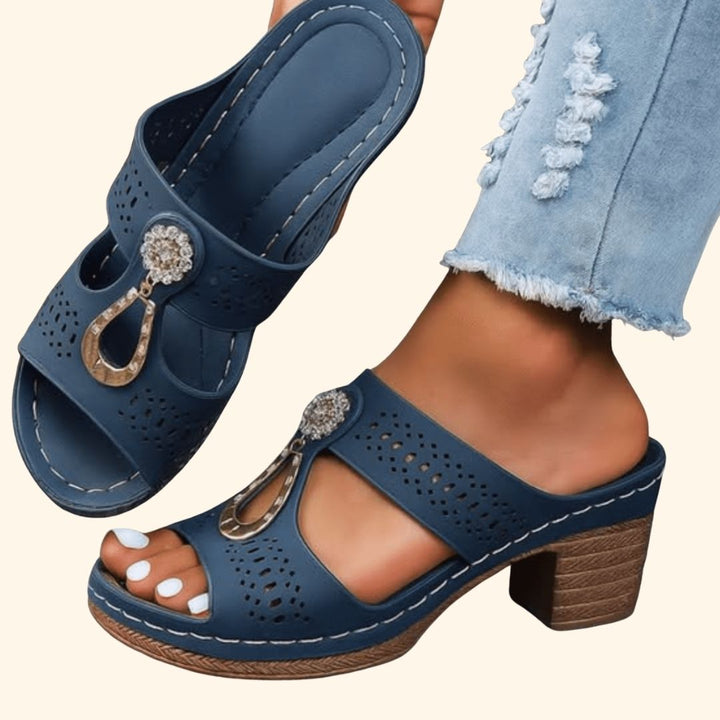 COMFORTABLE ORTHOPEDIC SANDALS